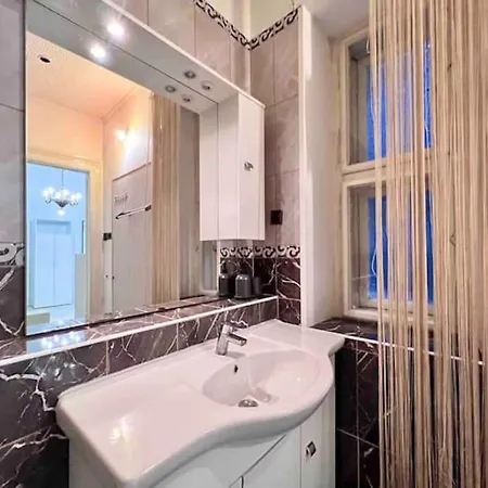 Apartament Urban Escape-cozy In Center